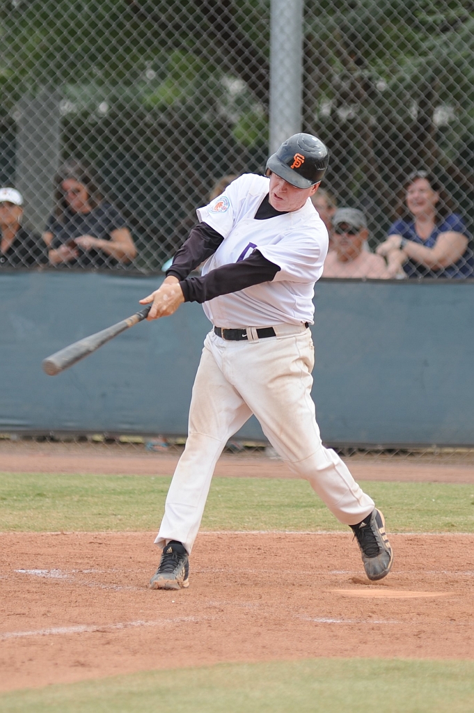 Dragons_2017-10-30 (593).jpg - (c)2010 DeVetter